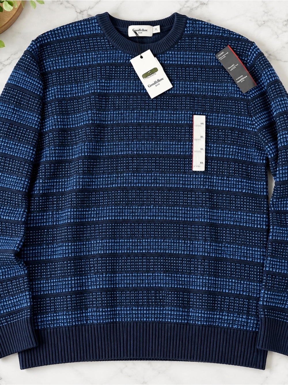 Goodfellow & Co Men’s Navy Blue Patterned Crewneck Sweater